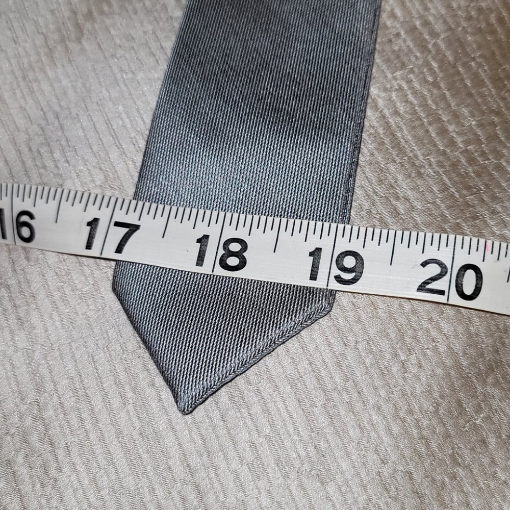 Express Tie - Picture 3 of 3